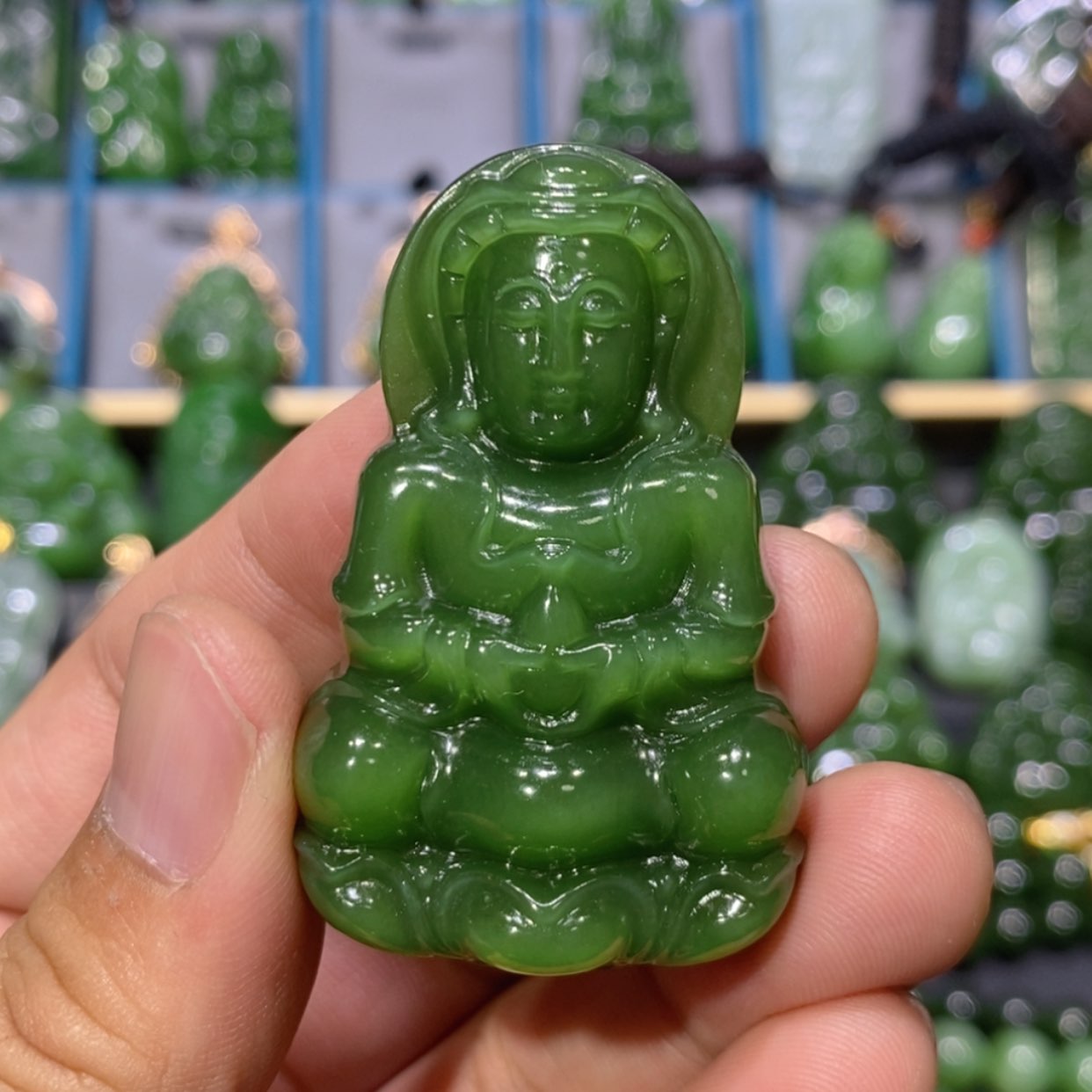 【闪购商品】和田玉吊坠(不含链)未镶嵌辣阳绿观音 52/32/12