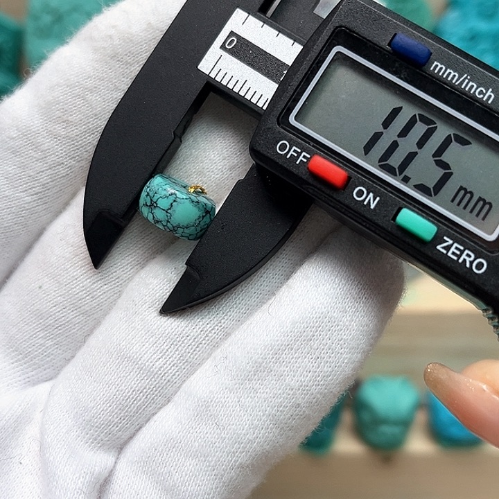 绿松石珠宝未镶嵌