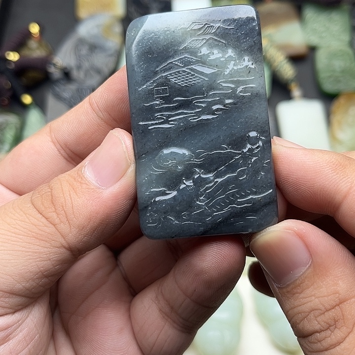 和田玉未镶嵌颈饰