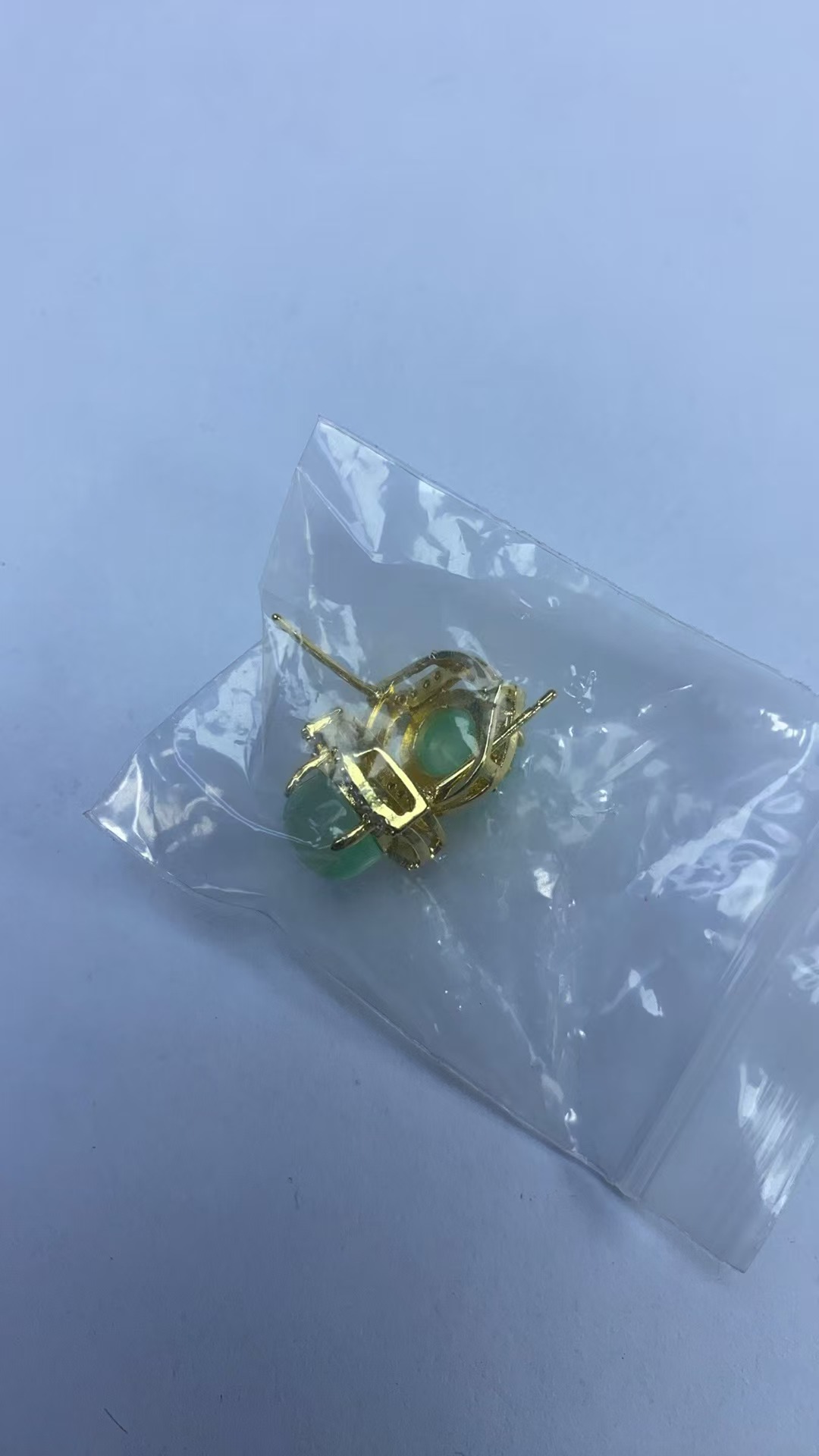 YY17【邂逅翡翠高冰吊坠，冰透绿意，开启浪漫时光】