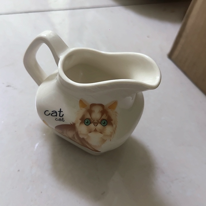 瓷片陶瓷盘子碗啥都有