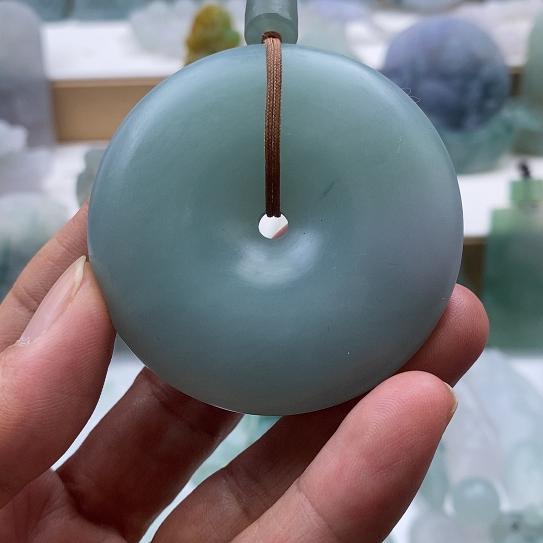 柠***人定制翡翠未镶嵌翡翠