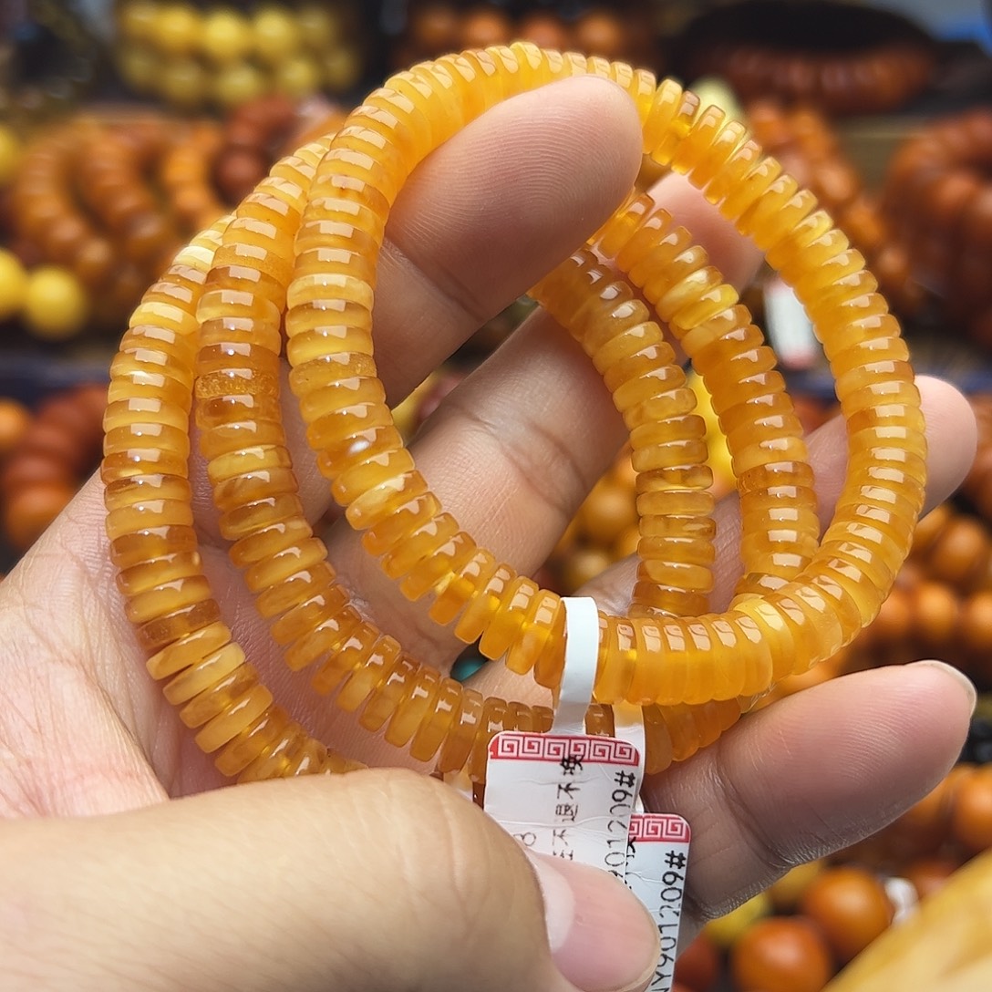 琥珀未镶嵌手链多样性发其一