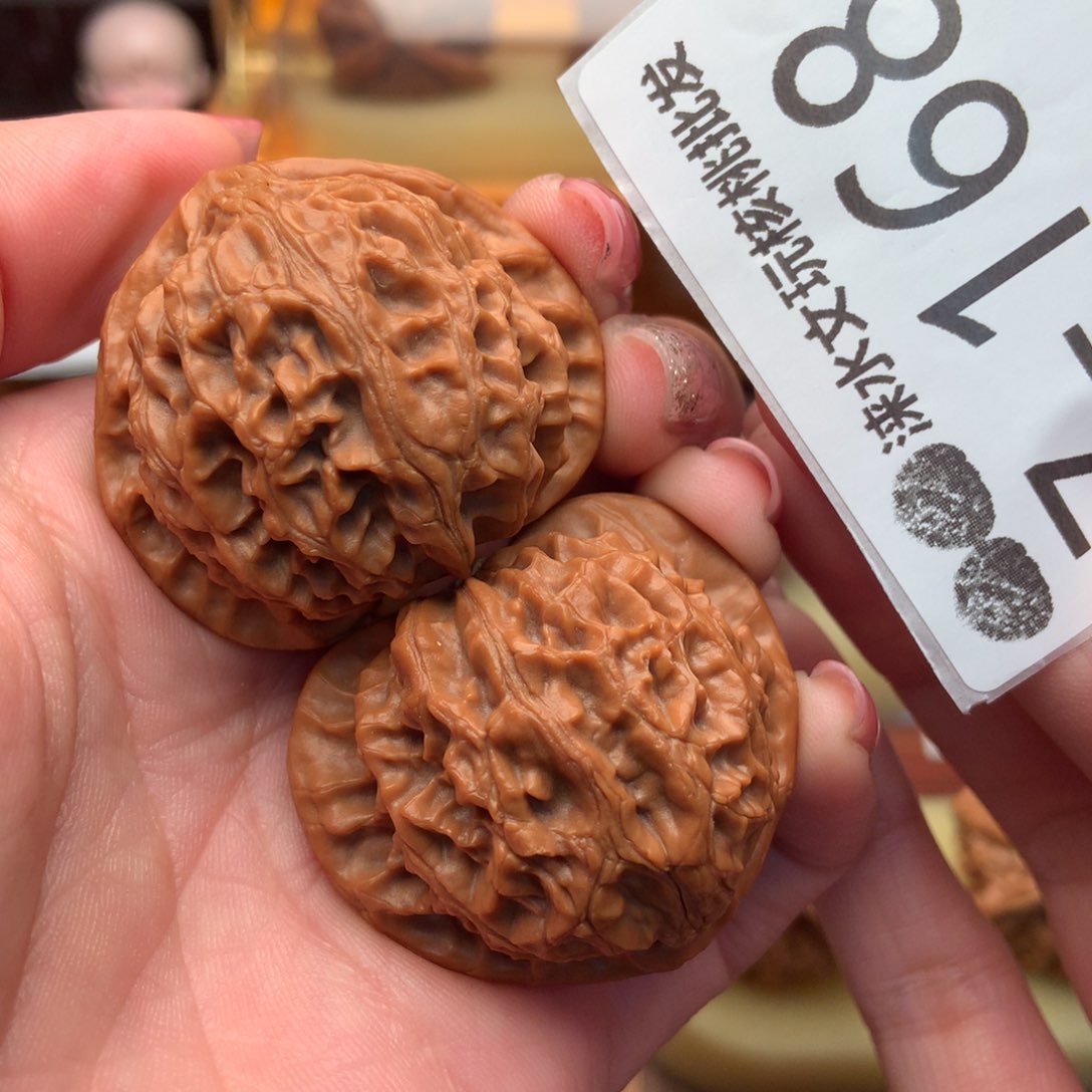 文玩核桃把件40宫灯