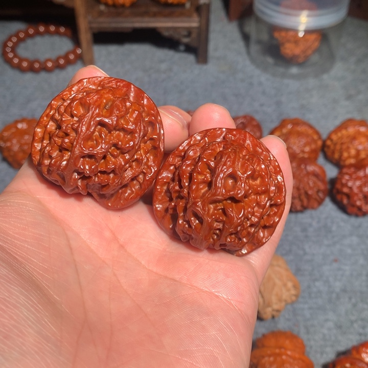 文玩核桃把件苹果42.20