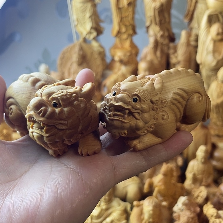 柏木（崖柏）崖柏公母貔貅一对