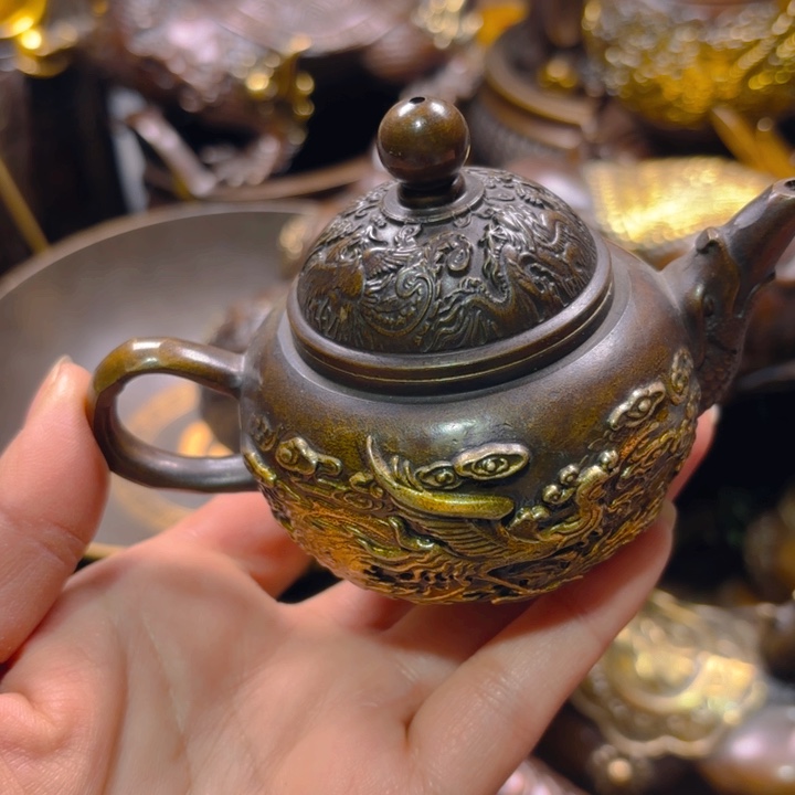 铜器摆件收收藏藏