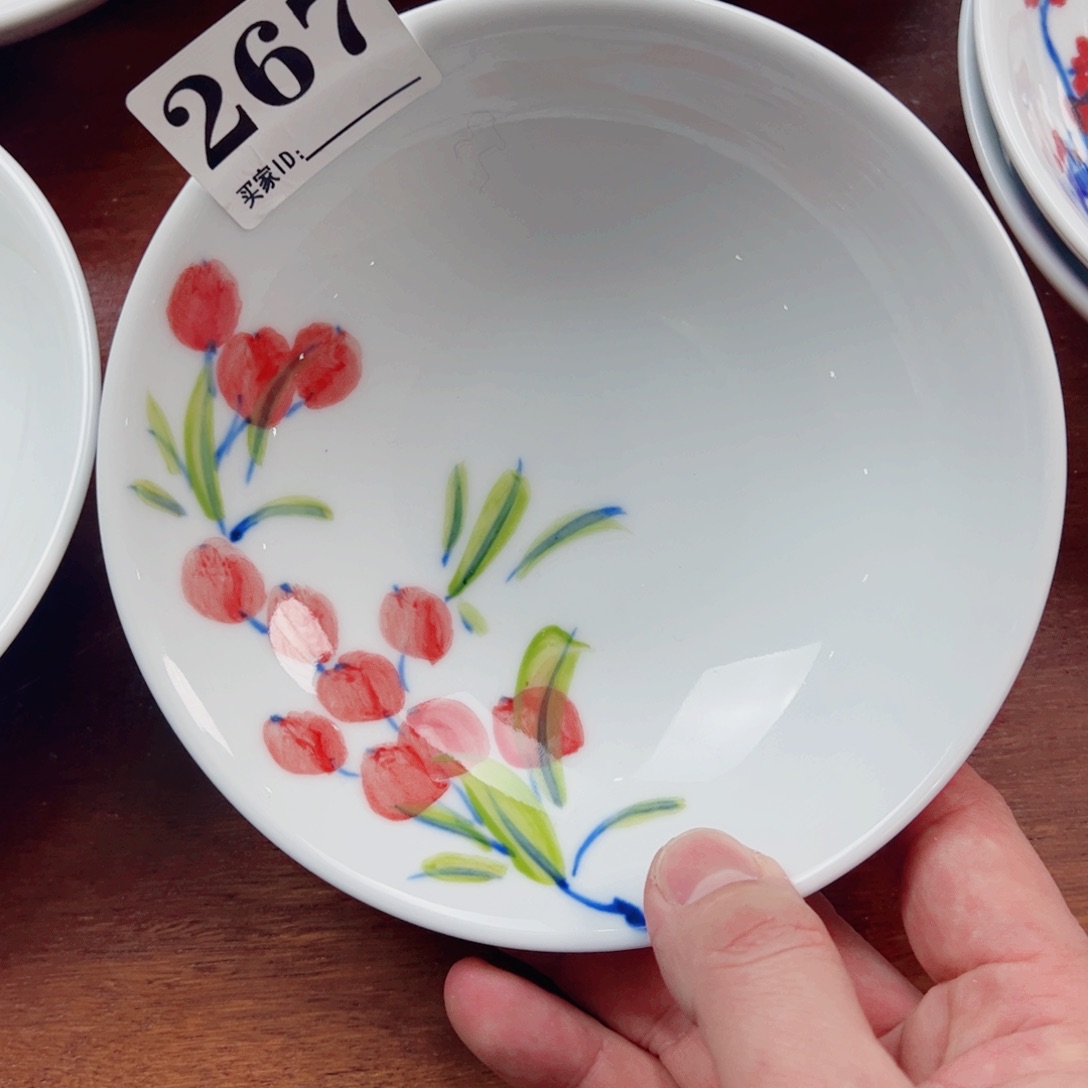 景德镇陶瓷手工手绘制作