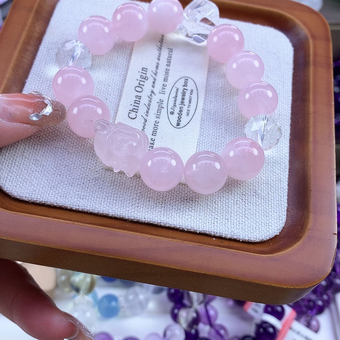 水晶手串未镶嵌12mm马粉