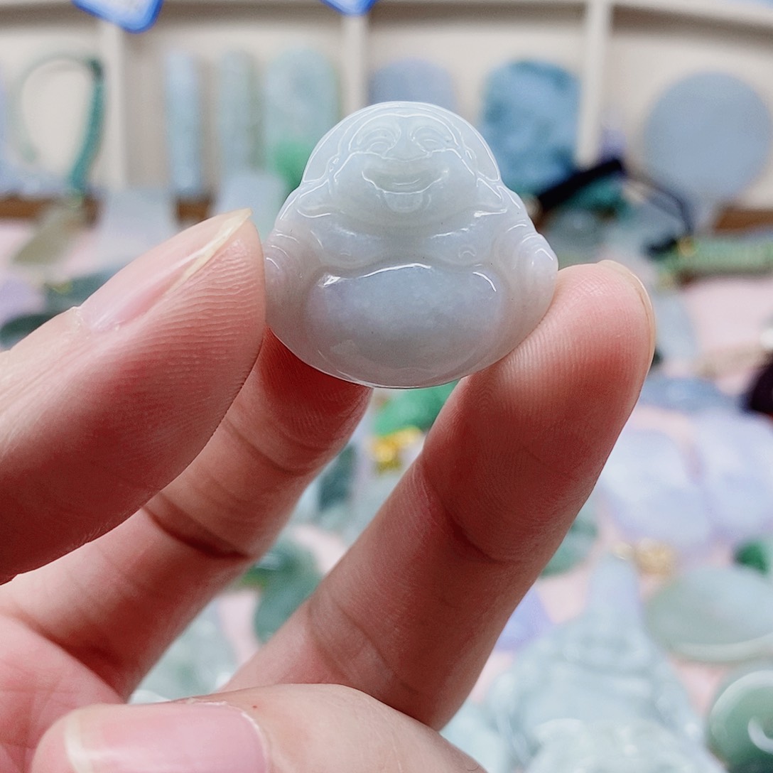 颈饰未镶嵌翡翠天然