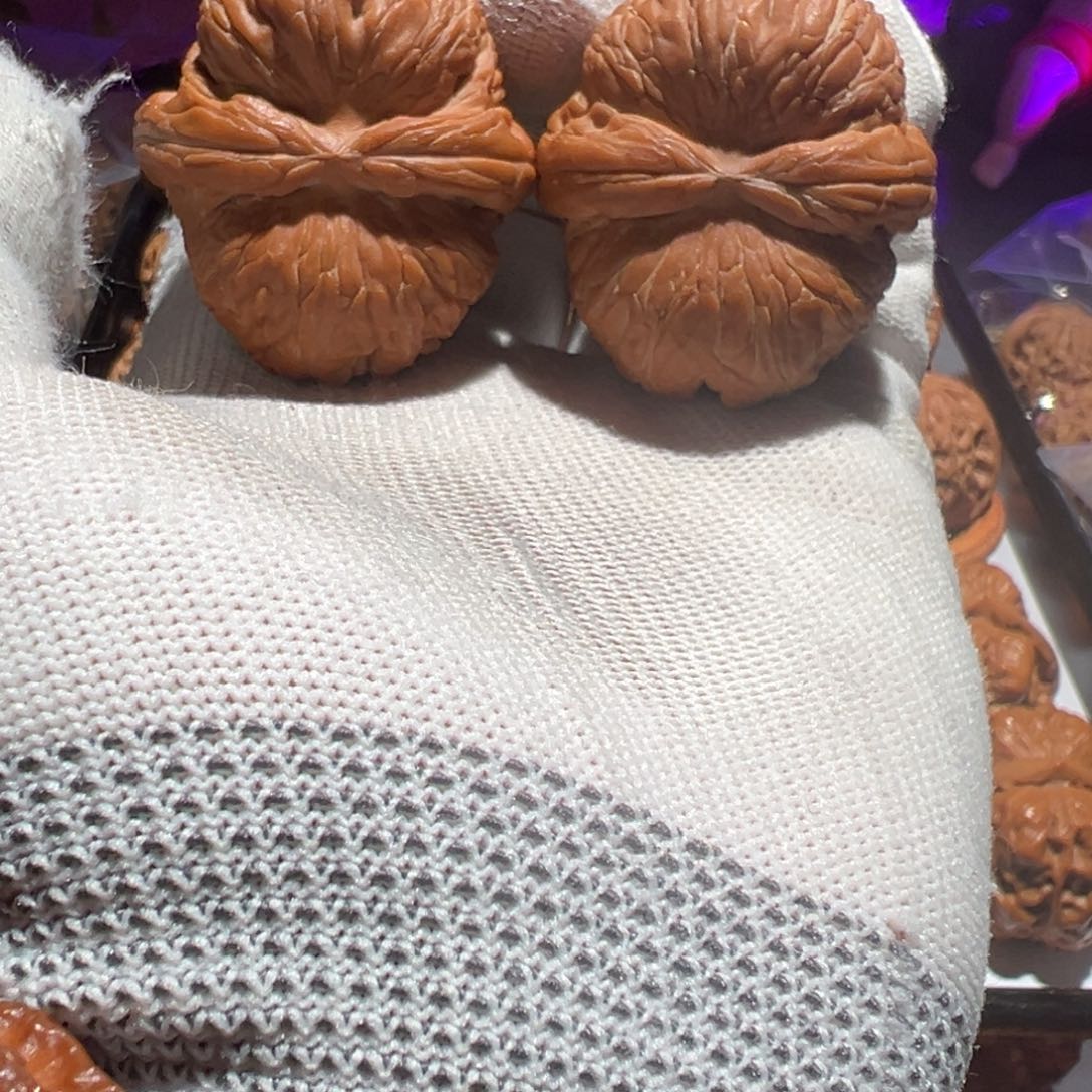 文玩核桃把件牛*元宝