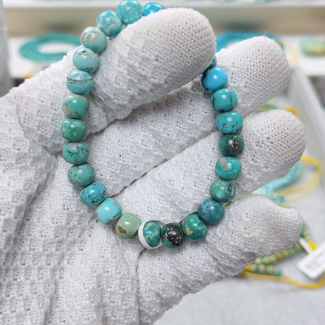 绿松石绿松石未镶嵌