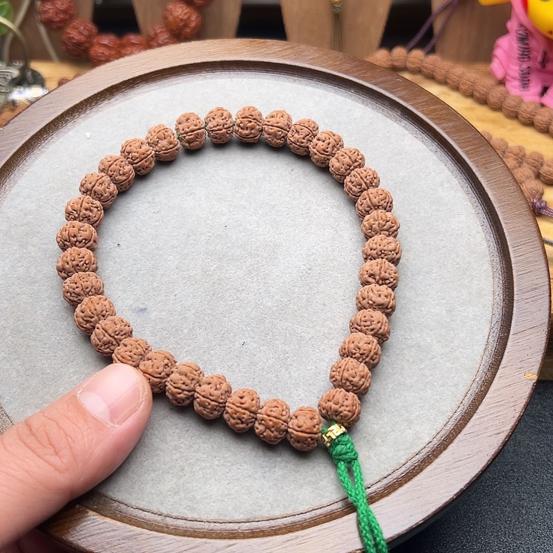 @***！金刚菩提吊坠老树王