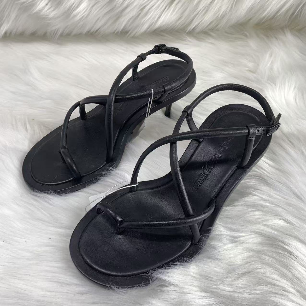 99新 Alexander McQueen/亚历山大·麦昆 35码/高跟鞋 wjm355