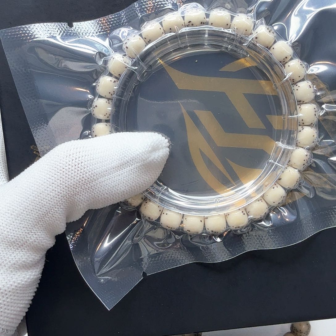 星月菩提吊坠3冰白河豚8