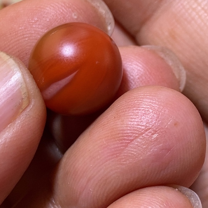 南红玛瑙配饰未镶嵌