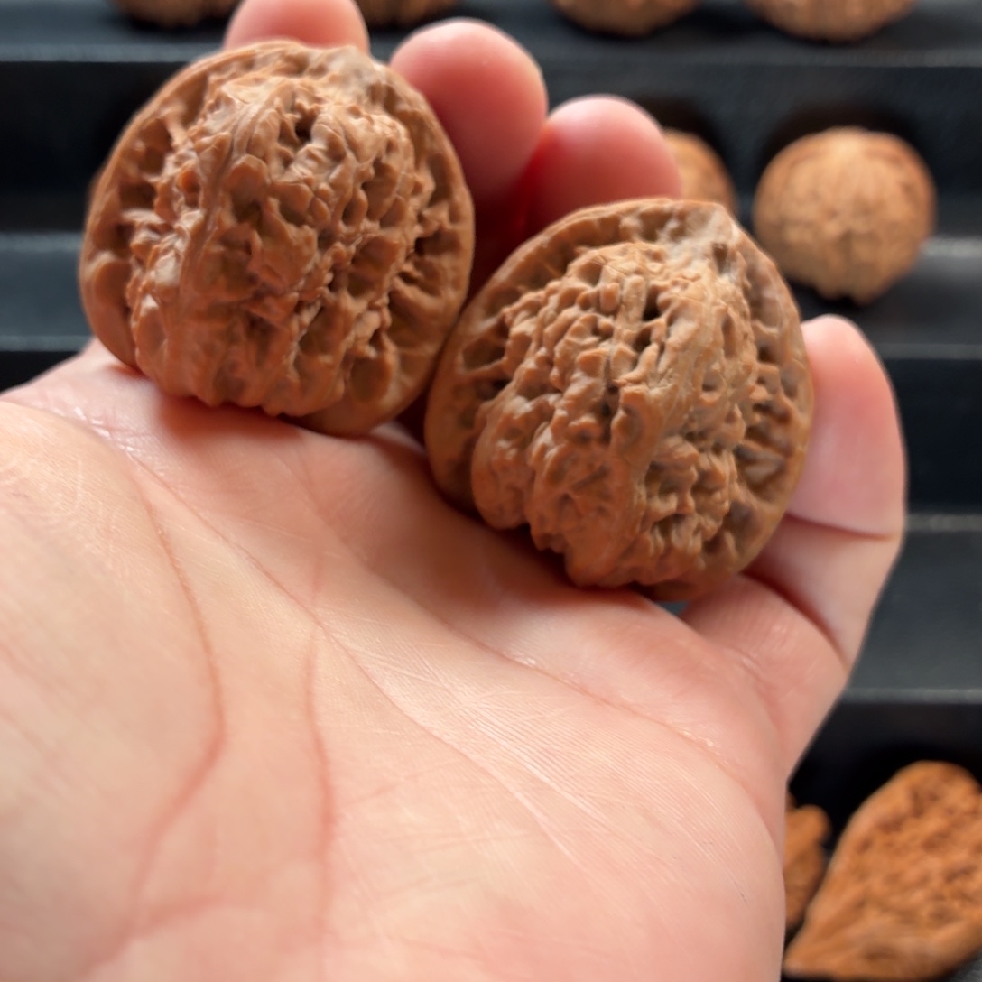 把件桃核野生原树老北京蛤蟆40