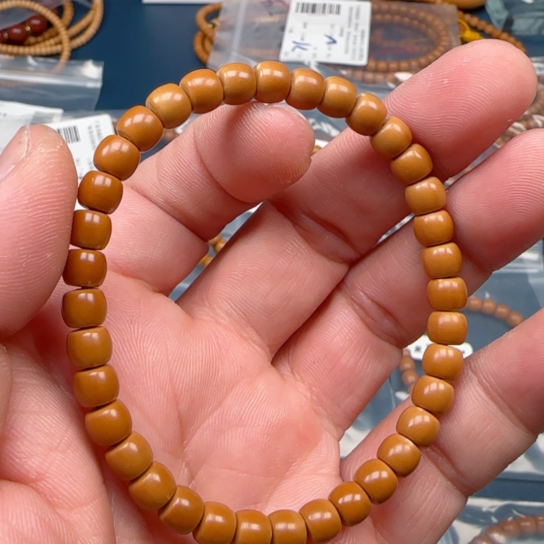 橄榄核手串核尖极限弧尺寸6.6老挝带三花福利