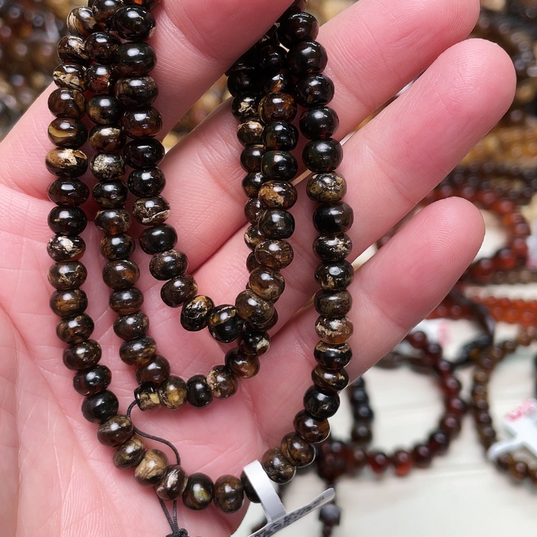 琥珀裸石未镶嵌六10908