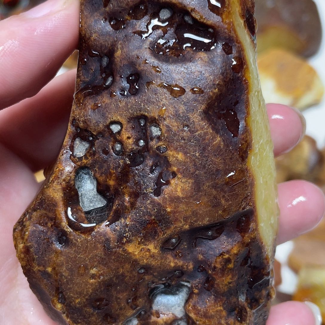 定制琥珀未镶嵌原矿琥珀