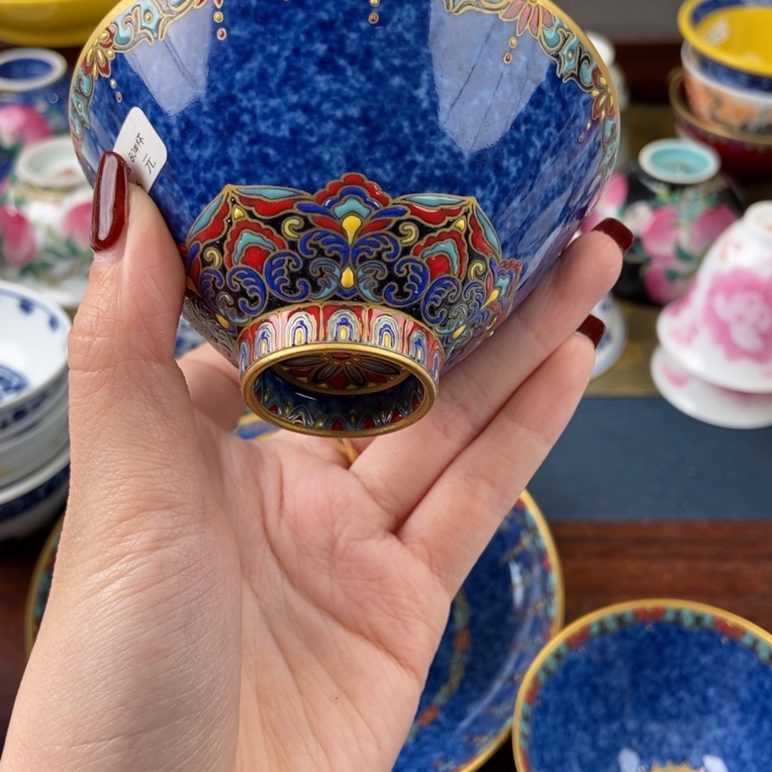 陶瓷艺术家的作品是一种非常高兴的