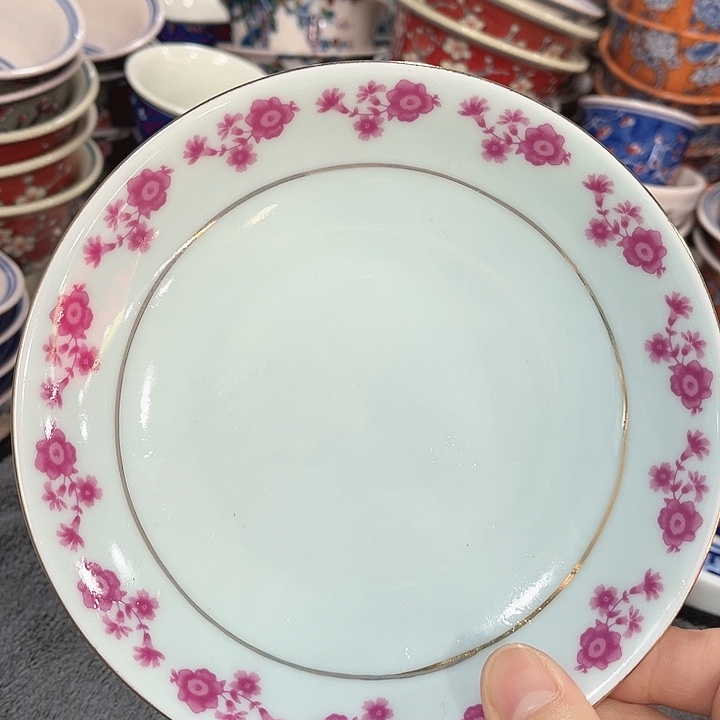 瓷片直径14.5厘米……景德镇