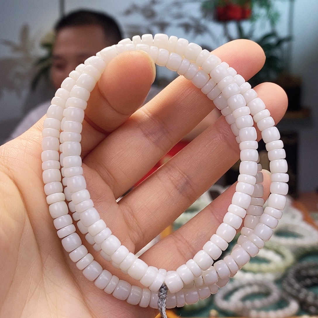 未镶嵌手链和田玉