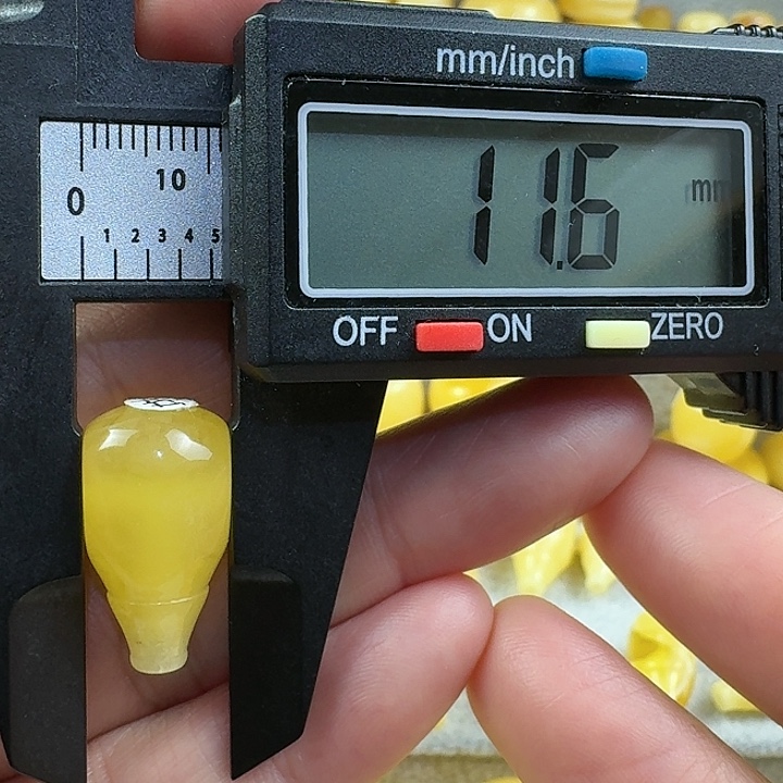 蜜蜡未镶嵌裸石17杂