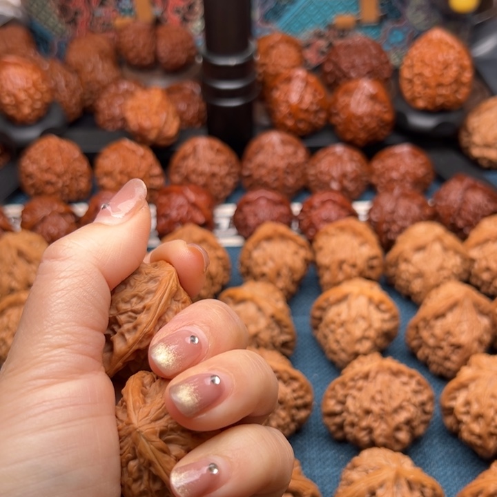 桃核吊坠?**好哥哥哥哥哥哥