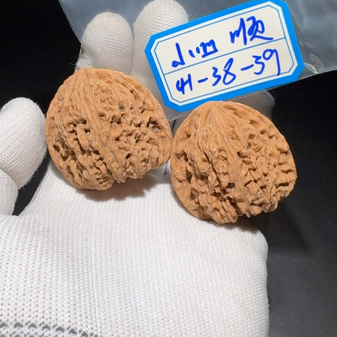 文玩核桃把件3号万字顺hs