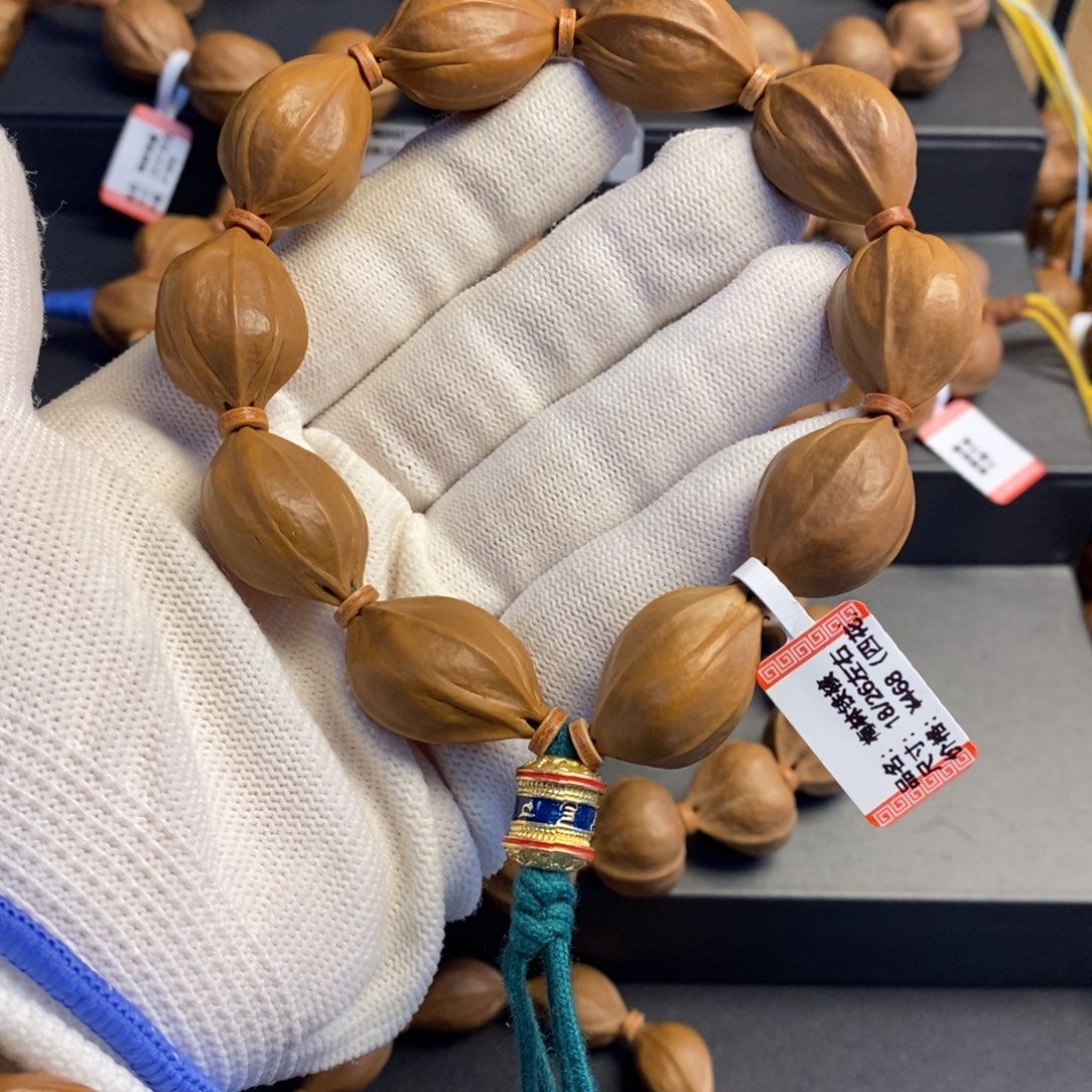 手串/手链橄榄核梅林铁核18/26左右（四花）