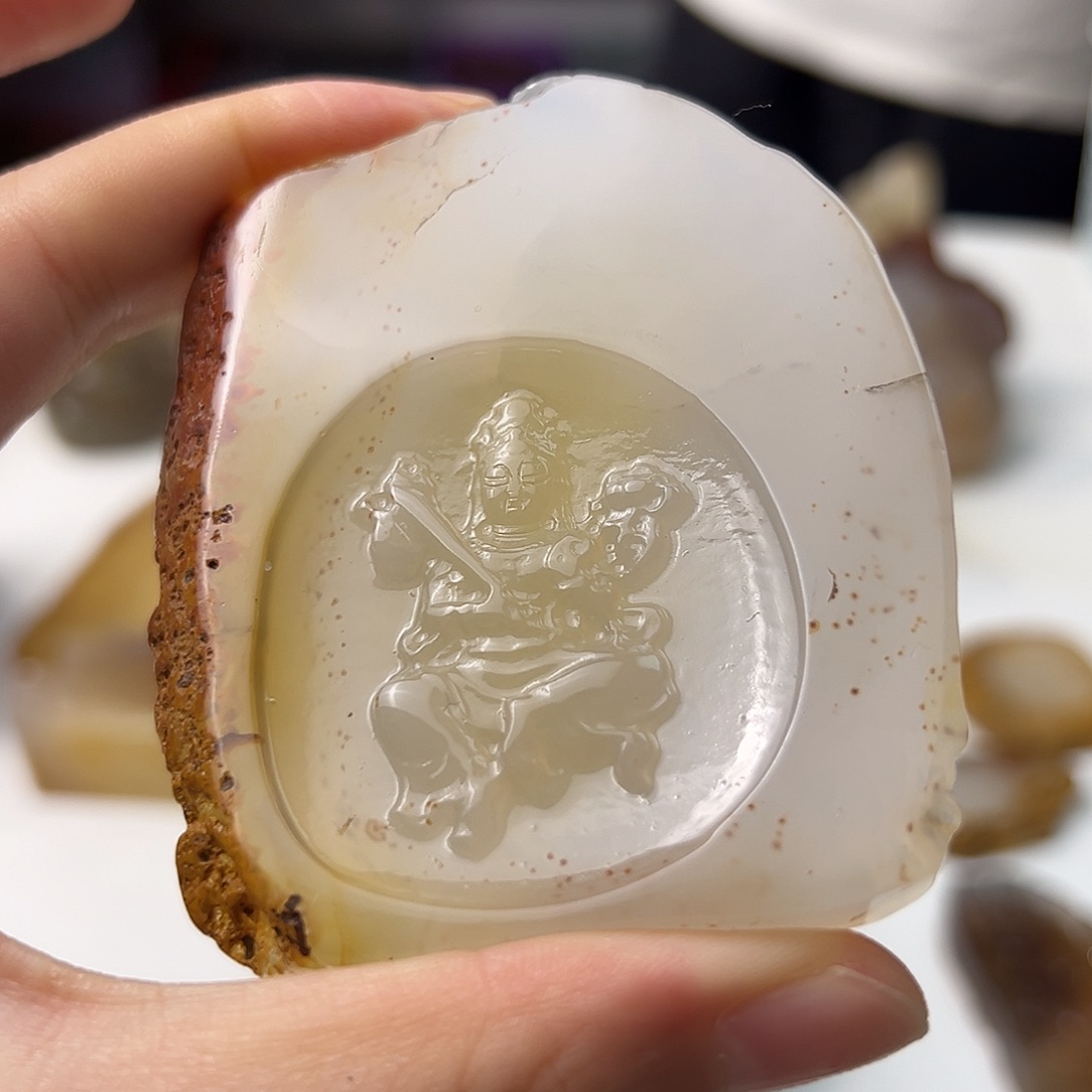 未镶嵌颈饰玛瑙/玉髓