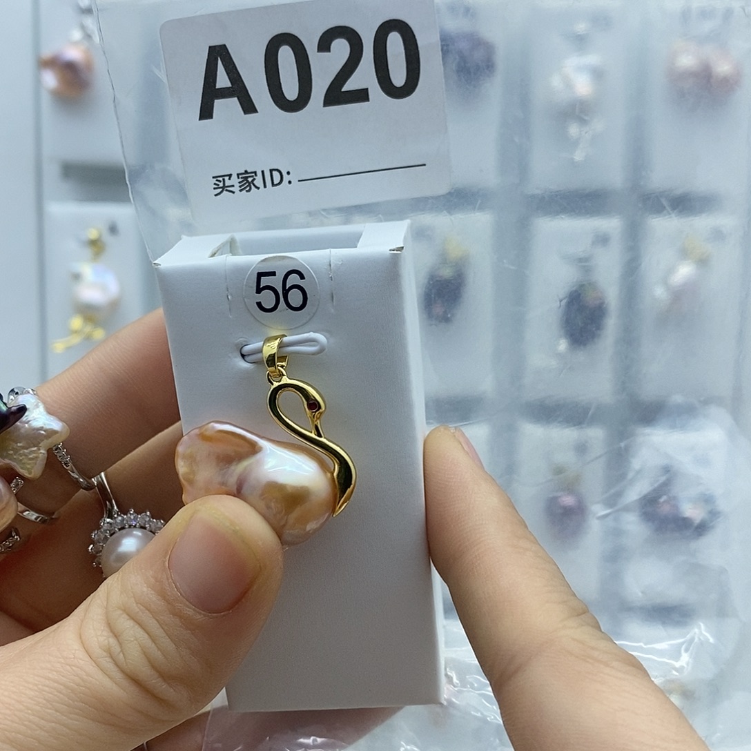 钛钢颈饰淡水珍珠