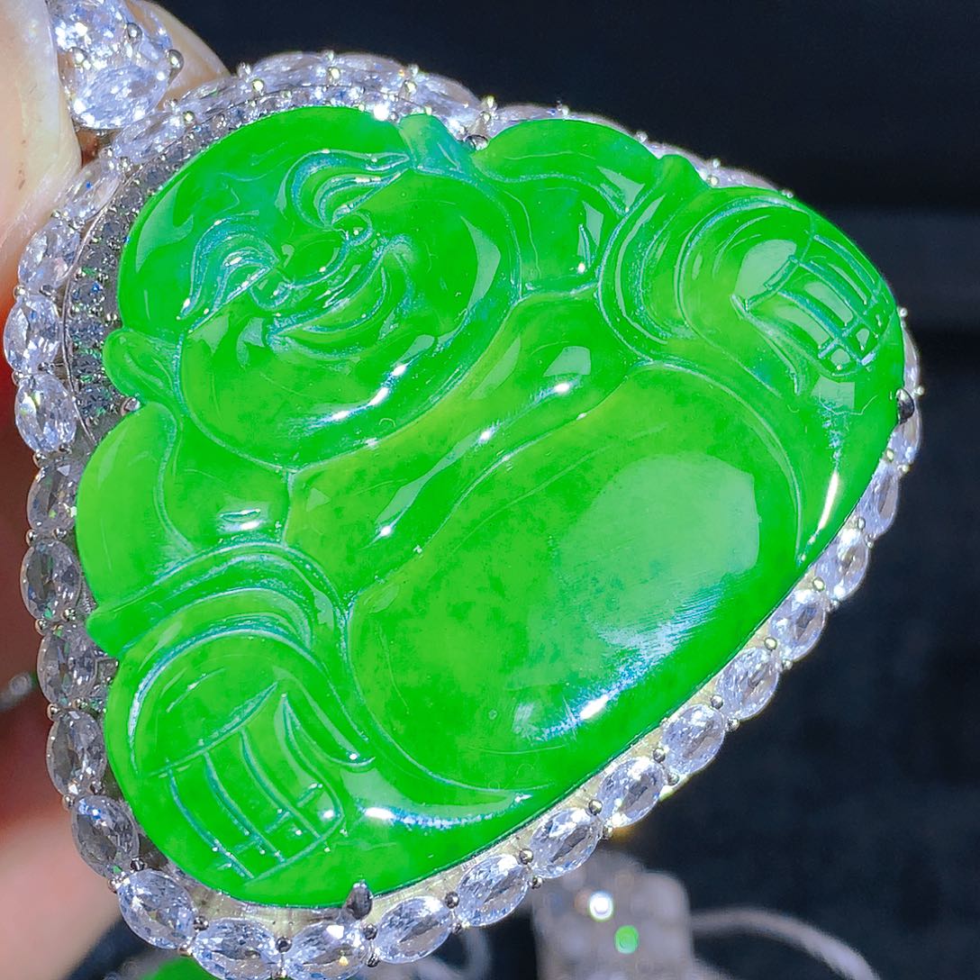 翡翠颈饰银S925镶嵌吊坠