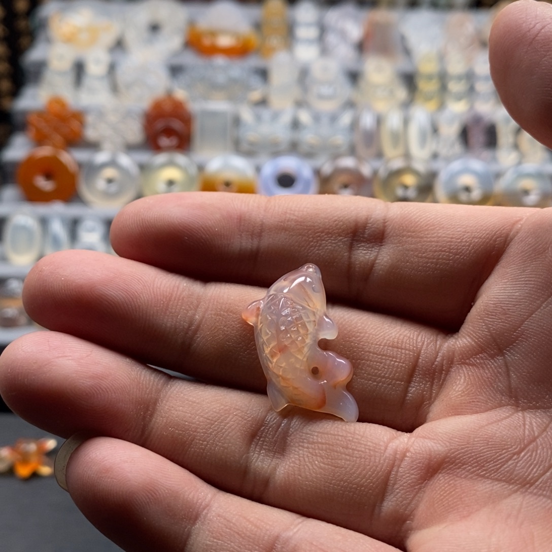 玛瑙/玉髓未镶嵌颈饰