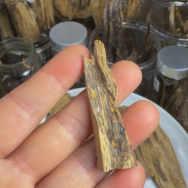 沉香沉香枕百年虎斑棋