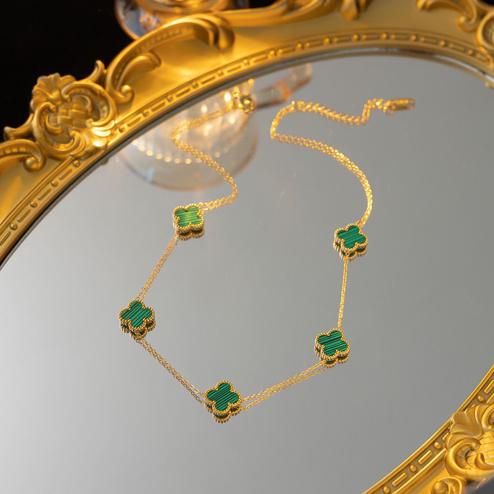 钛钢吊坠 五花项链女气质高级四叶草镶嵌绿色坠链精致饰品