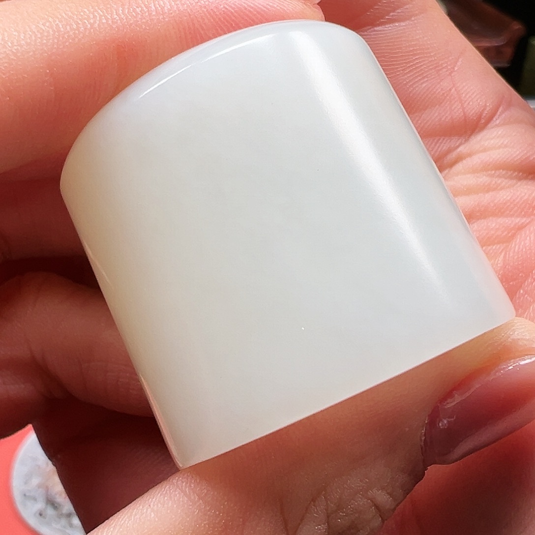 和田玉颈饰未镶嵌、****、