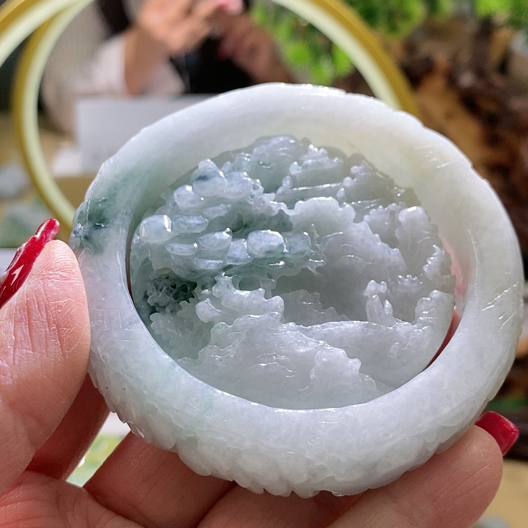 【闪购商品】翡翠颈饰未镶嵌温****司57圈