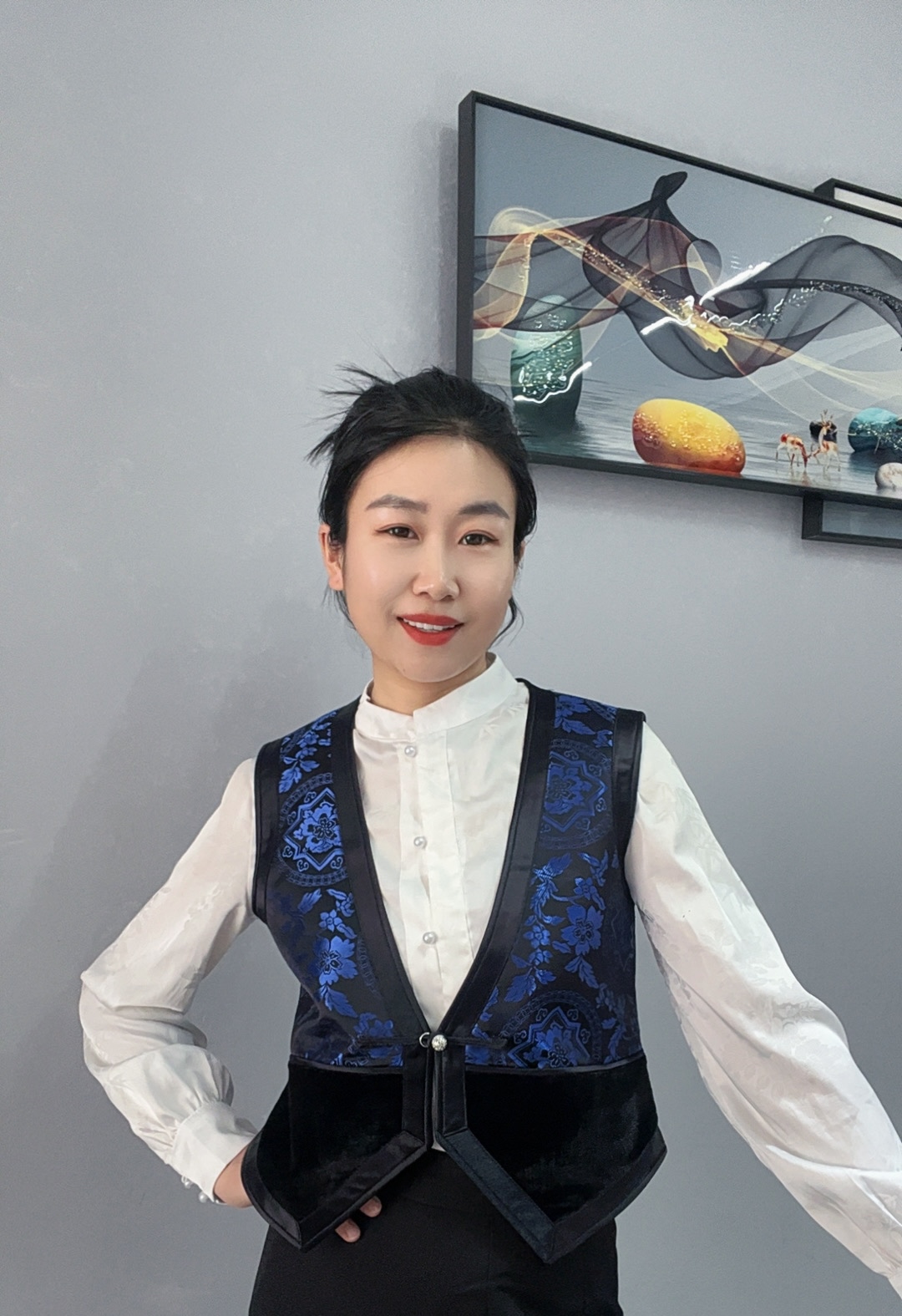 【蓝印圣火】蒙元素拼接时尚V领短款马甲秋季蒙古马甲