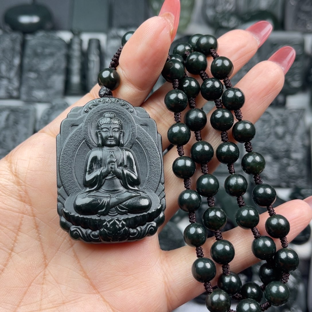 和田玉颈饰未镶嵌