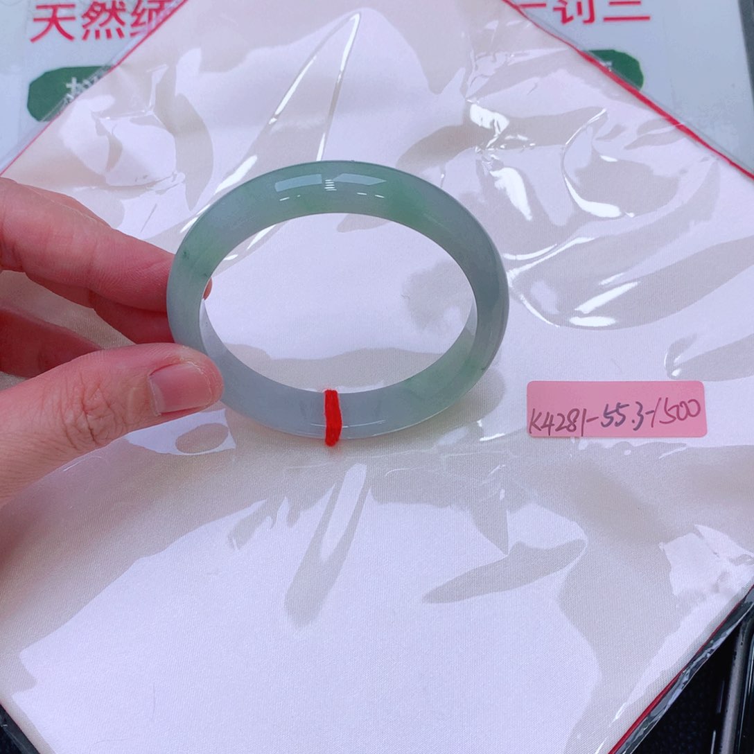 未镶嵌手镯翡翠缅甸翡翠手镯