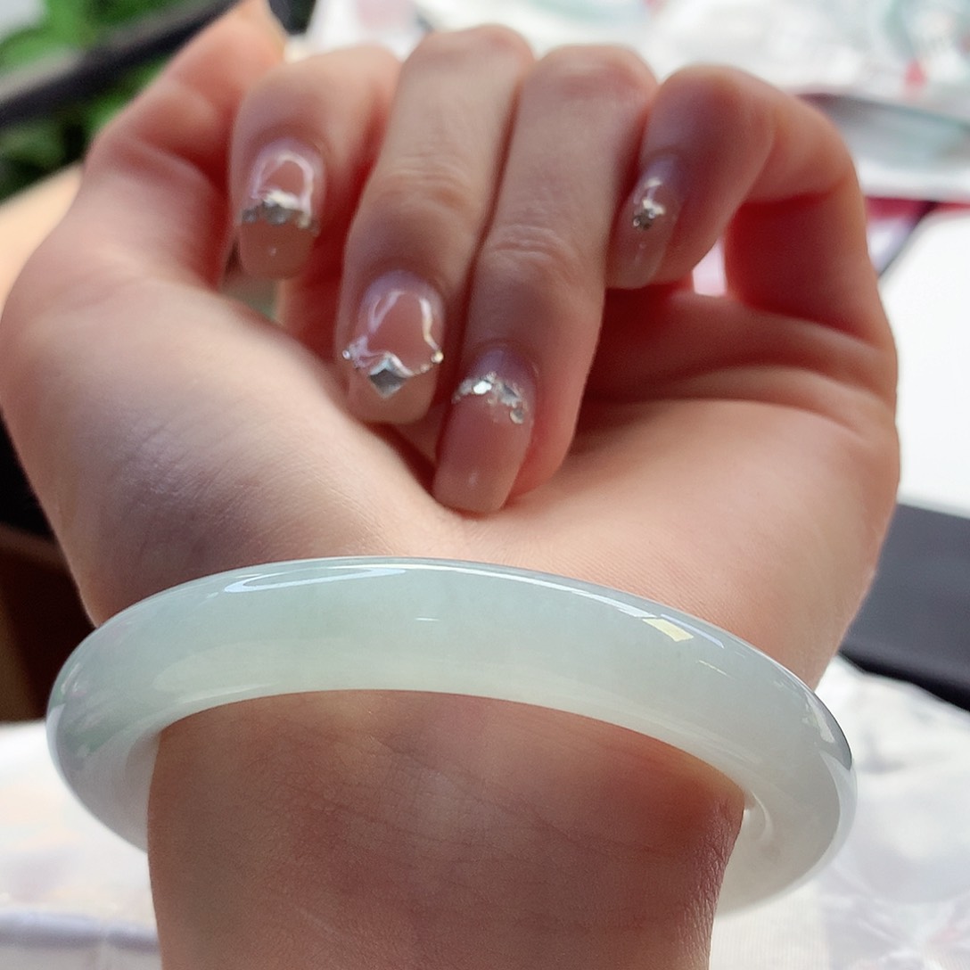 翡翠手镯未镶嵌天然翡翠52-53薄荷晴绿冰胶条