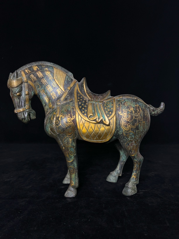 辉煌仿古错金铜马