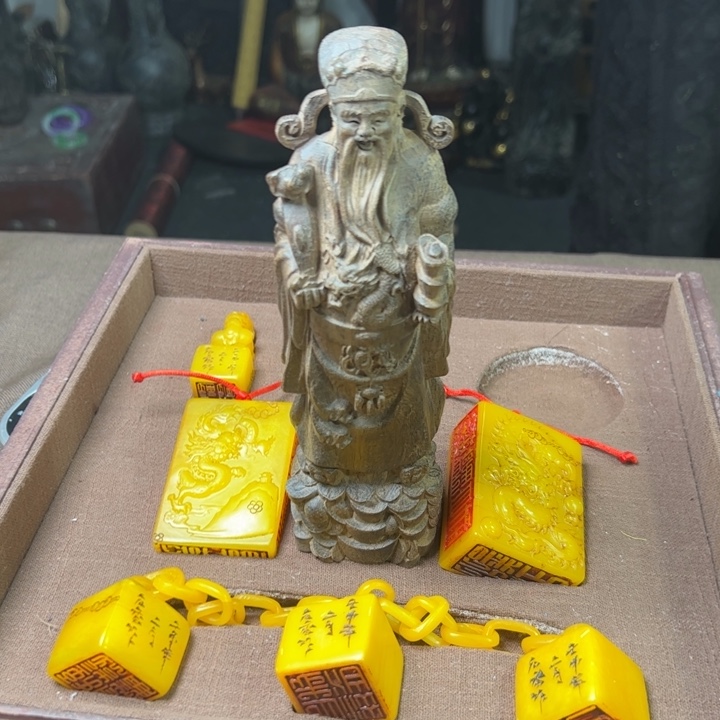 真**假精品摆件工艺品等