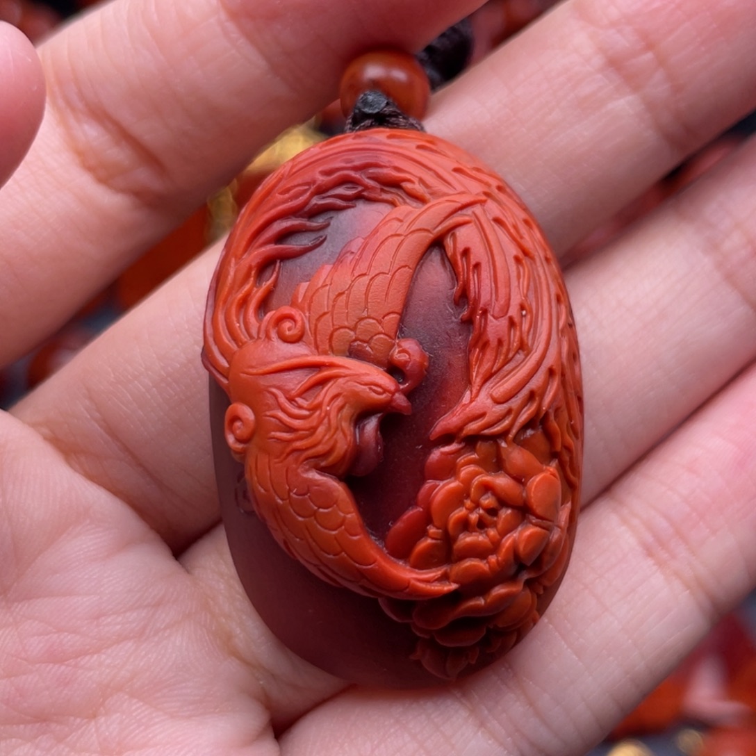 南红玛瑙未镶嵌珠宝奇石凤凰戏牡丹吊坠