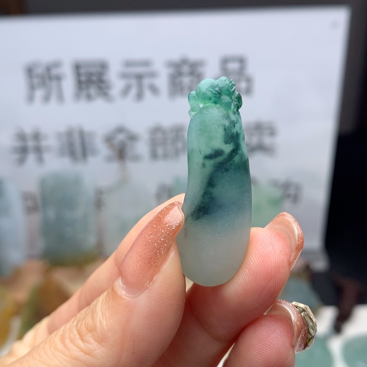 定制翡翠未镶嵌天然翡翠