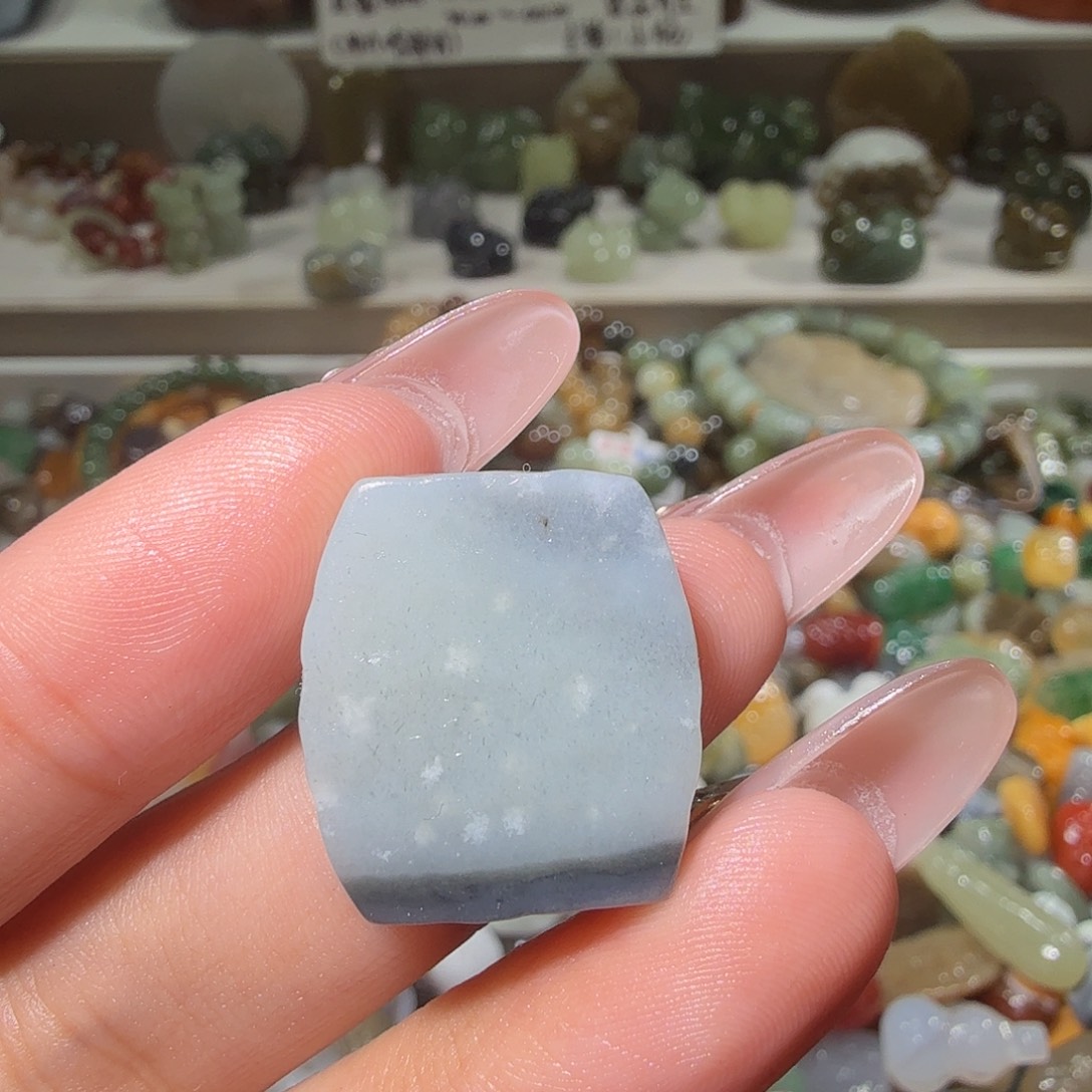 N****和田玉未镶嵌珠宝奇石