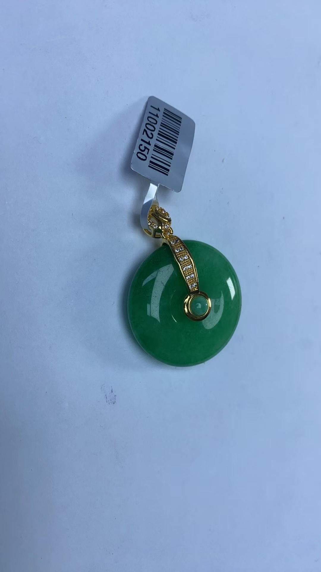 YY16【邂逅翡翠高冰吊坠，冰透绿意，开启浪漫时光】