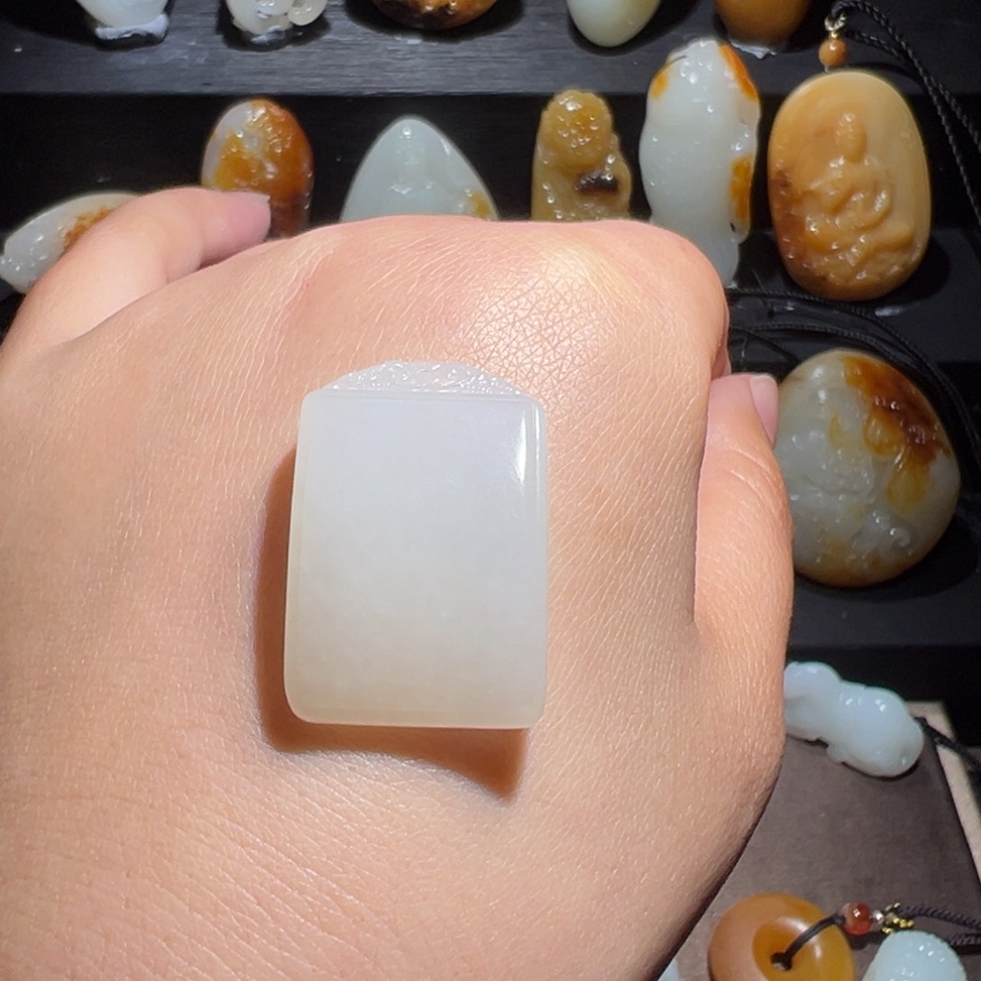 和田玉挂件未镶嵌